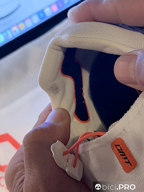 Una piuma, suola rigida e piede che respira, DMT Pogi's Superlight