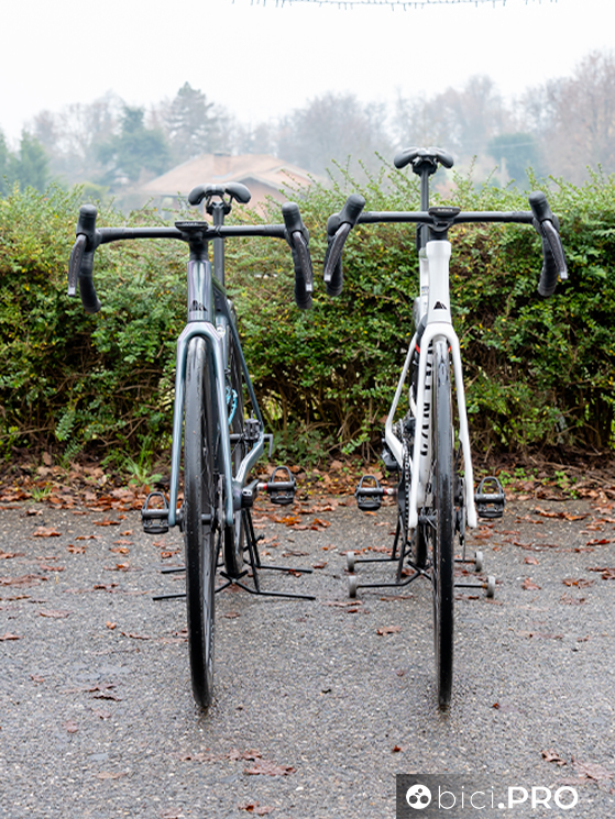 Due Canyon CF SLX a confronto, Aeroad e Ultimate