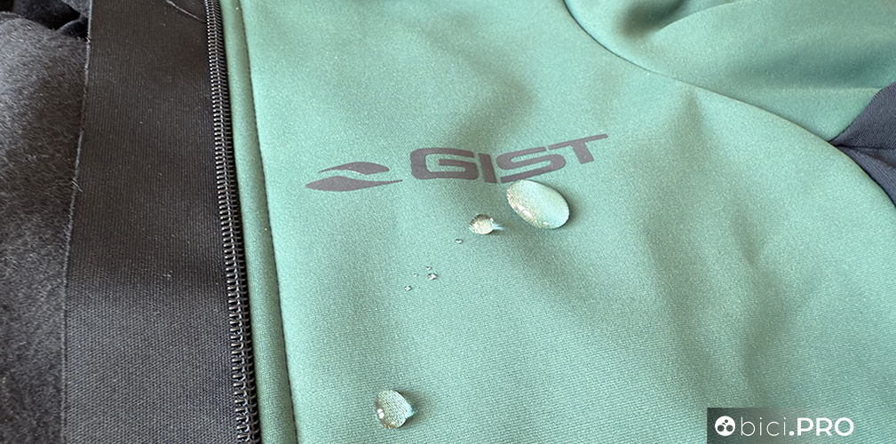 Tecnici quanto basta, sempre confortevoli, sono i capi Gist Zero