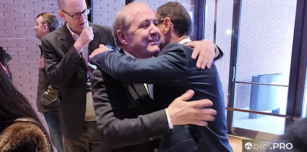 Vegni, addio RCS Giro