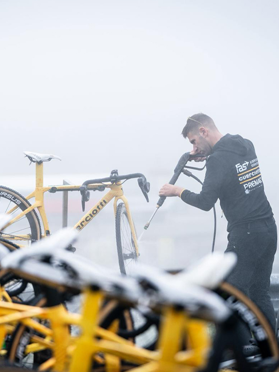 Leonardo Cover, meccanico FAS Airport Service-Guerciotti-Premac, Guerciotti