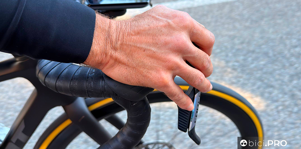 Sram Force AXS, pochi fronzoli e tanta sostanza. Il nostro test