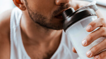 Alimentazione, palestra , frullato, borraccia (depositphotos.com)