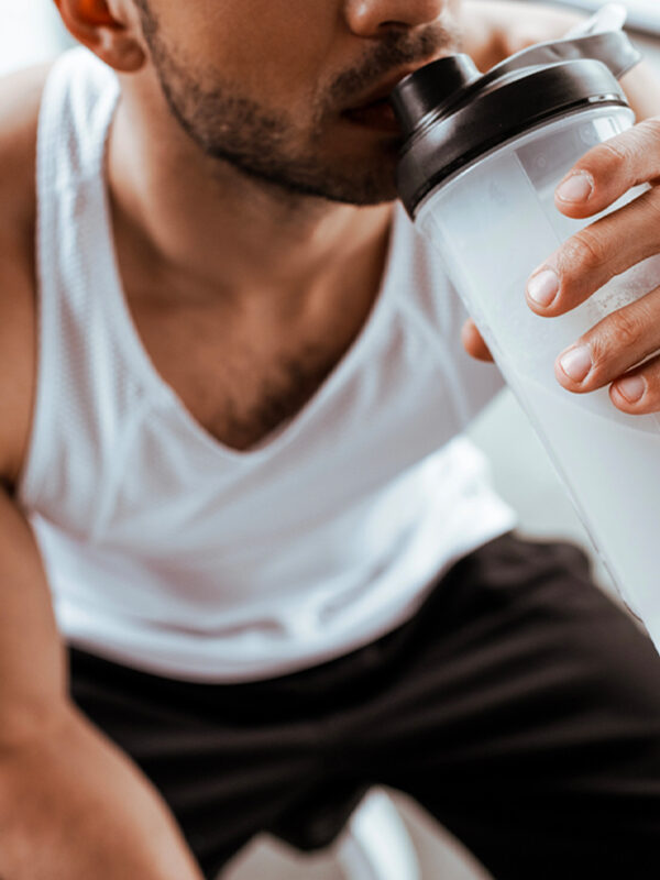 Alimentazione, palestra , frullato, borraccia (depositphotos.com)