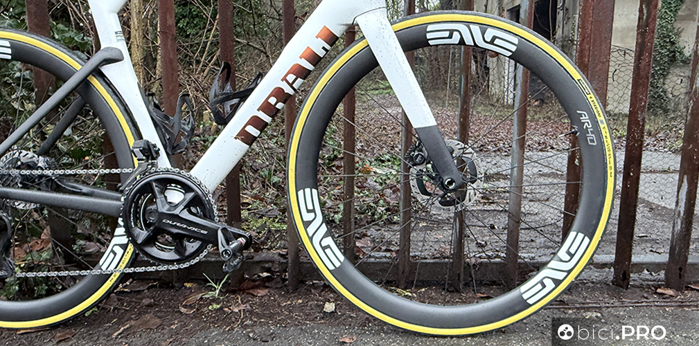 Nuove Foundation AR40, il biglietto da visita di Enve