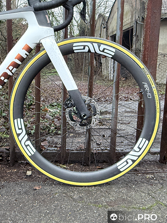 Nuove Foundation AR40, il biglietto da visita di Enve