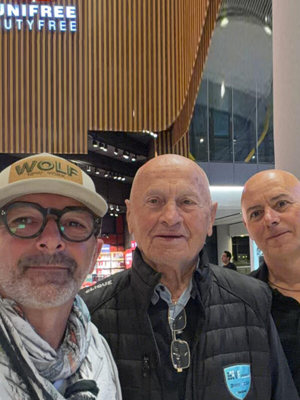 Pino Toni, Bruno Reverberi, Roberto Reverberi partenza per Uzbekistan, 23 novembre 2025