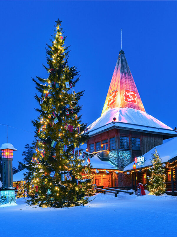 Villaggio Babbo Natale in Lapponia (depositphotos.com)