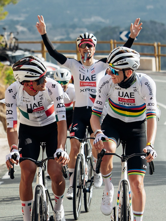 Dominatore del 2025, il team di Pogacar è rimasto quasi intatto intorno al campione del mondo