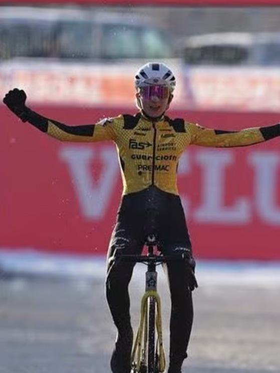 A Zonhoven trionfo per Giorgia Pellizotti, con oltre un minuto sulle avversarie (foto UCI)