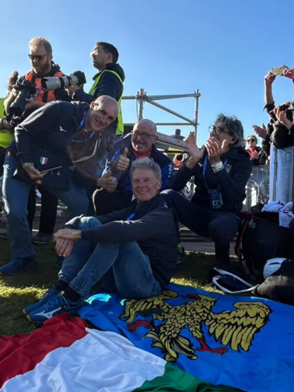 I trionfi degli juniores. Ma Pontoni guarda anche alle loro spalle