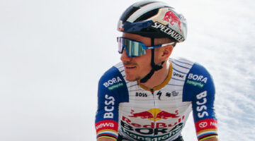 Abbigliamento Specialized per Red Bull