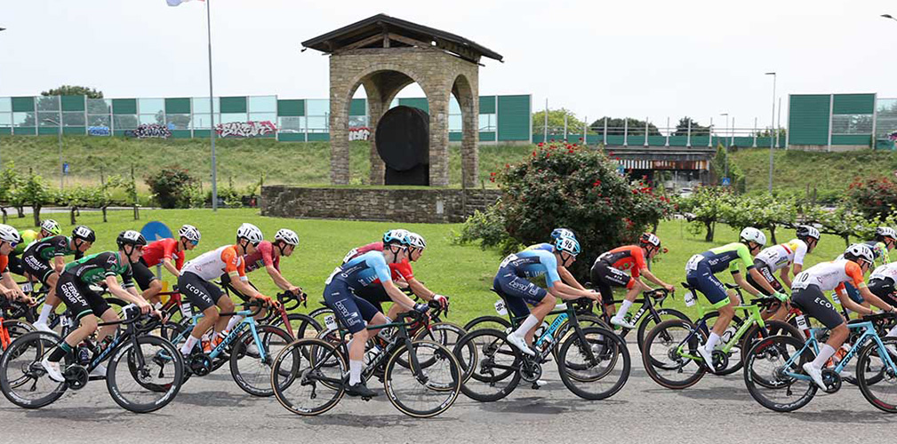 Il progetto è importante per garantire la presenza dei ragazzi alle gare, soprattutto all'estero