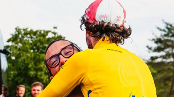 Tour de France 2025, Vincenzo Albanese, Ben Healy conquista la maglia gialla (foto Ashley Norris Gruber)
