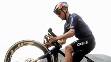 Tom Pidcock. Pinarello-Q36.5 Cycling Team, training camp, ritiro, allenamento (foto Pinarello-Q36.5 Cycling Team)