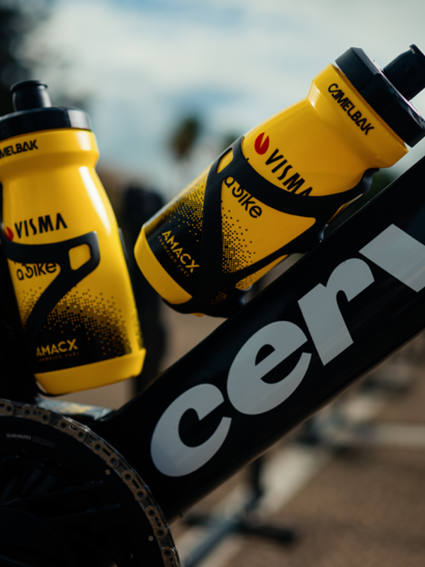 Visma Lease a Bike, CamelBak, borracce