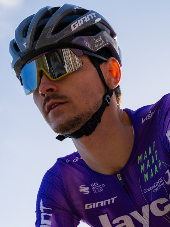 Alessandro Covi, jayco AlUla, occhiali Giant, Giant, modello Lumea