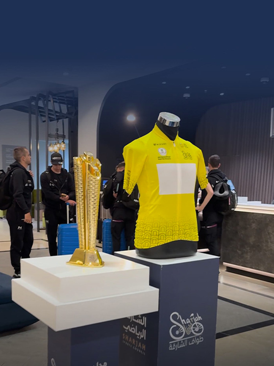 Lo Sharjah Tour si corre nella penisola arabica che si affaccia sul Golfo Persico, poco a est di Abu Dhabi. La maglia del leader è griffata Pissei