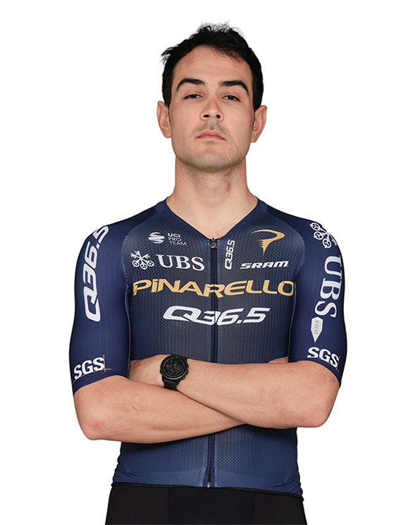 Matteo Moschetti, classe 1996, è milanese e professionista dal 2019. E' altro 1,80 per 73 chili