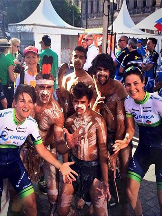 Scandolara ha corso nella Orica dal 2014 al 2015, diventando amica di Melissa Hoskins, uccisa dal marito Rohan Dennis lo scorso anno