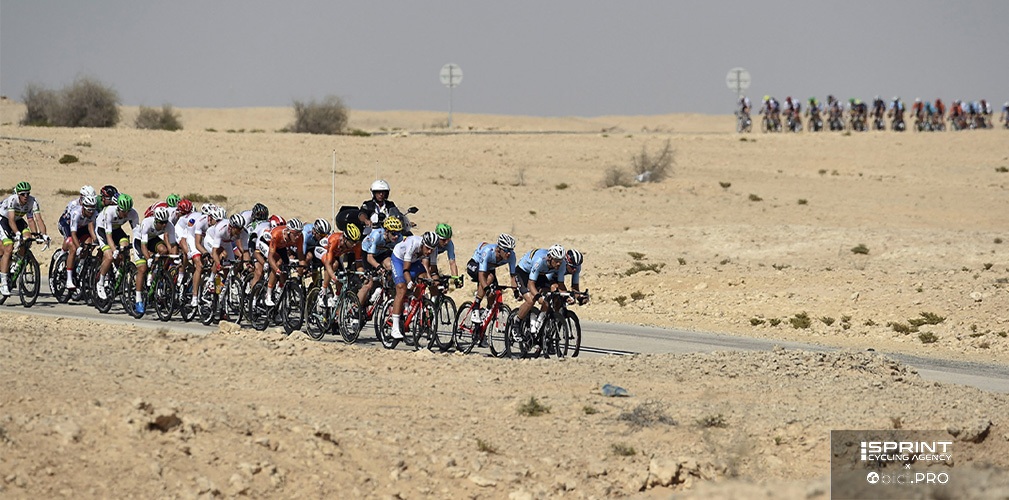 Uno scorcio dei mondiali 2026, con il gruppo spezzato dai ventagli. Succederà anche nel 2028?