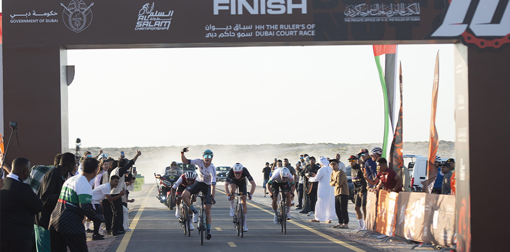 Sprint mortifero per Borgo a Dubai, battendo il danese Johansen e il locale Jasim Al-Ali