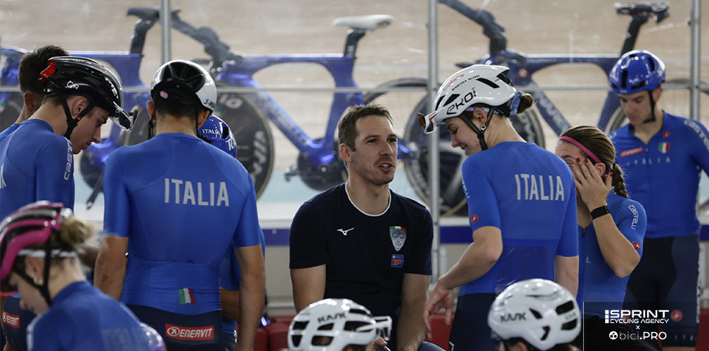 Bragato con i ragazzi della nazionale. Le nuove norme rischiano d'impattare sulle qualificazioni olimpiche