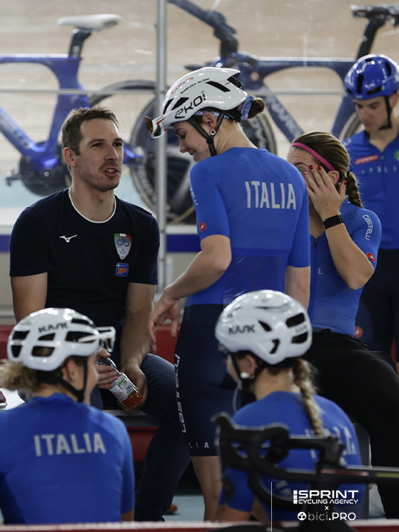 Bragato con i ragazzi della nazionale. Le nuove norme rischiano d'impattare sulle qualificazioni olimpiche
