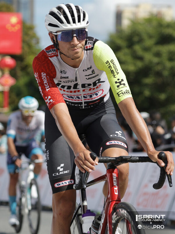 Il ritiro di Colleoni, con parole forti sul mondo che lascia