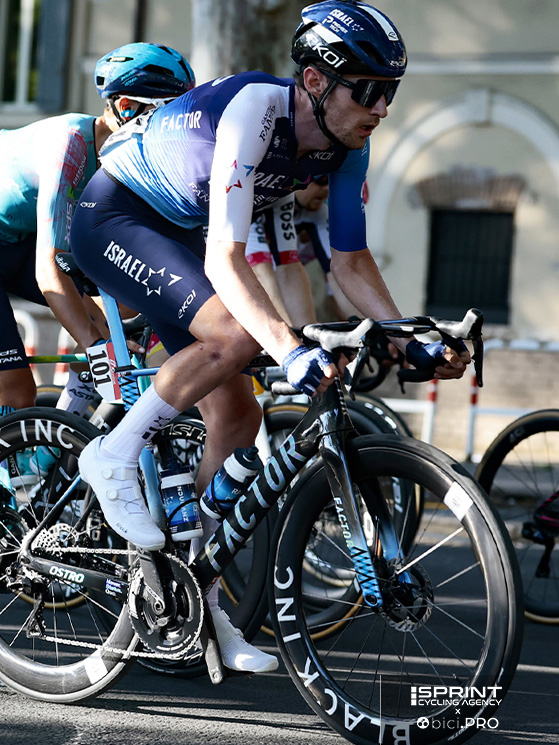 Al Giro d'Italia Gee ha stupito, proiettandosi ai piedi del podio. Quest'anno vuole migliorarsi...