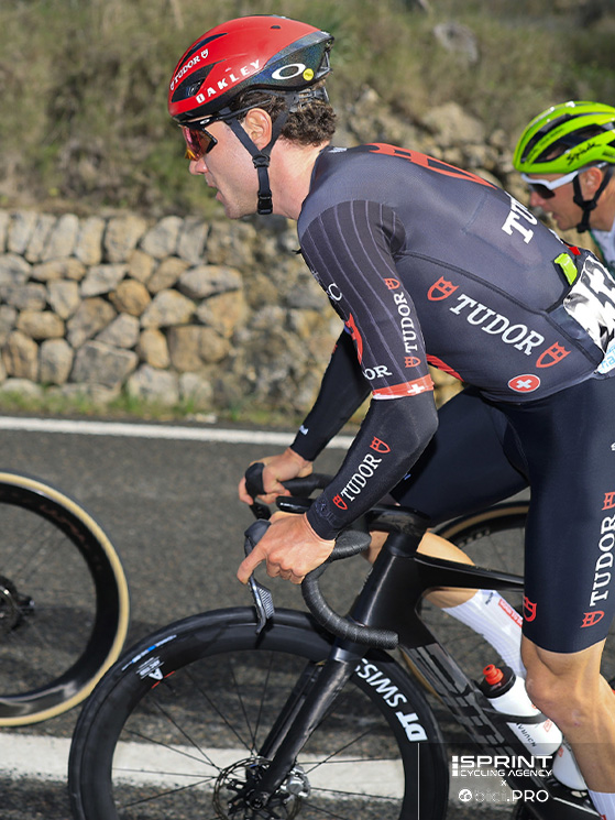 Hirschi quest'anno farà il suo esordio al Giro d'Italia, lasciando il Tour ad Alaphilippe