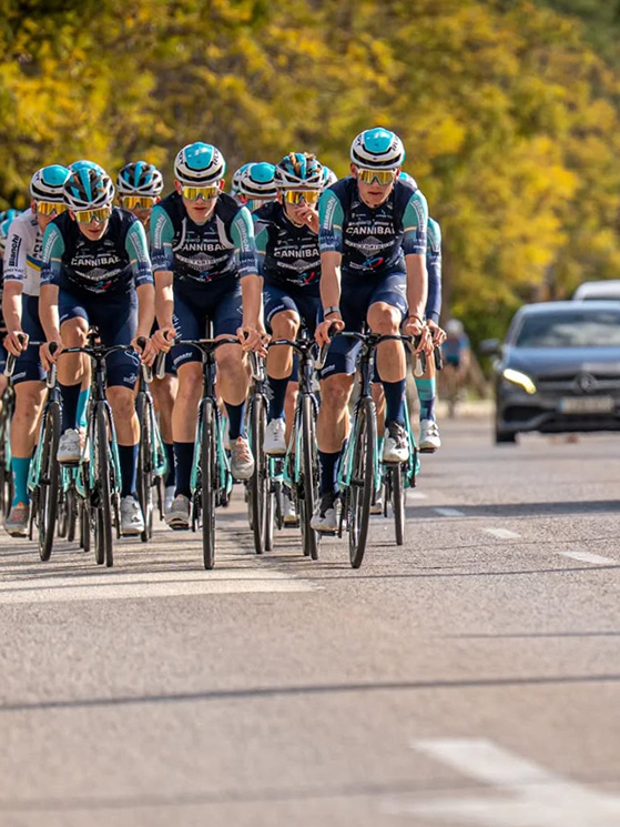 Il Cannibal Team, vera multinazionale ha quest'anno nelle sue file anche Pietro Solavaggione