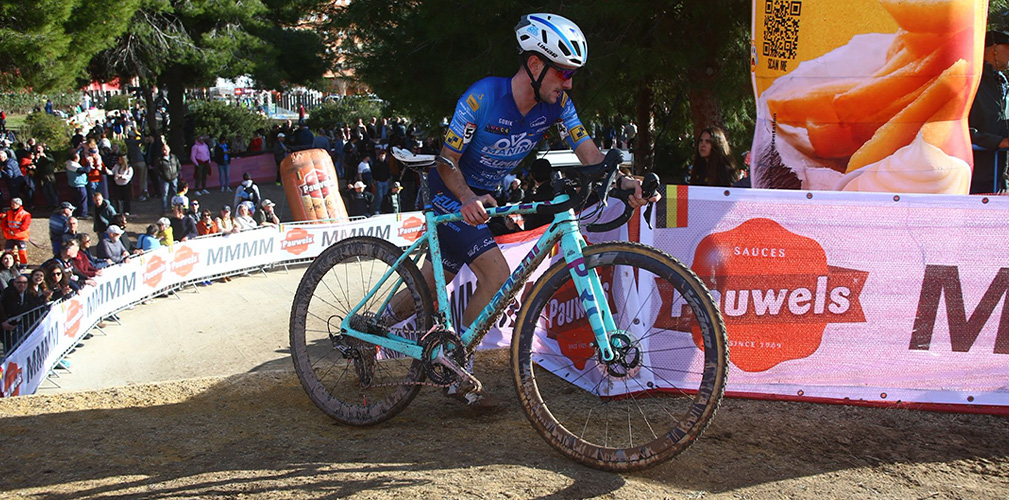 Marzani è laureato in scienze motorie e lavora in una palestra. In bici corre solo nel fuoristrada (foto Alessandro Di Donato)