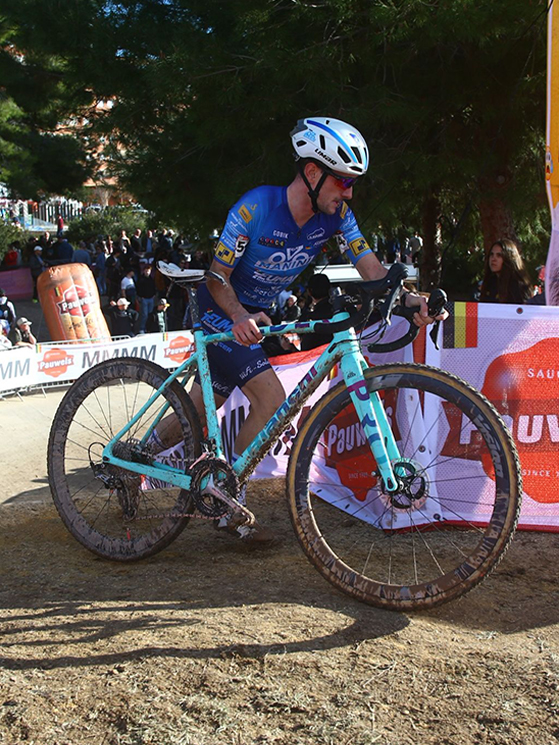 Marzani è laureato in scienze motorie e lavora in una palestra. In bici corre solo nel fuoristrada (foto Alessandro Di Donato)