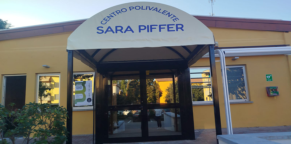 Il centro polivalente di Dozza, in provincia di Bologna, è stato intitolato a Sara, come "simbolo dei valori dello sport" (foto sarapiffer.com)