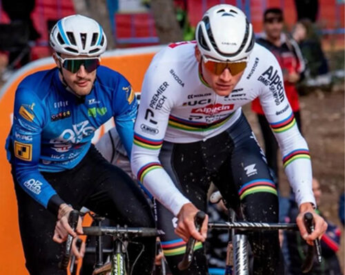 Spadoni a Benidorm è stato a ruota di Van der Poel durante la prova percorso del cross (foto Elisabetta Gambino)