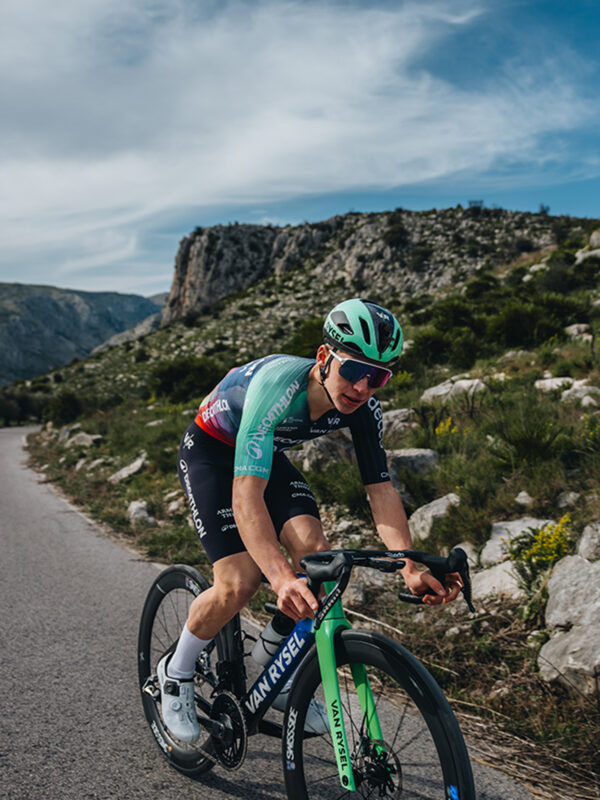 Sparfel è pronto per esordire, pensando a quei 19”