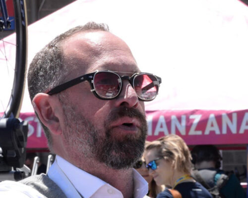 Le idee di Vaughters per vincere il Tour. Vendendo tutto…