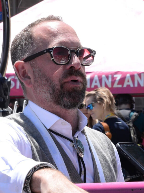 Le idee di Vaughters per vincere il Tour. Vendendo tutto…