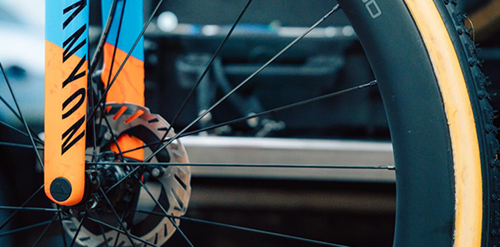 La Canyon di Mathieu è montata interamente Shimano, dai dischi da 140 alle ruote C50 (immagine Alpecin-Premier Tech)