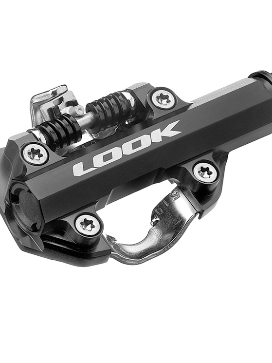 Look firma i primi (veri) pedali per il gravel race