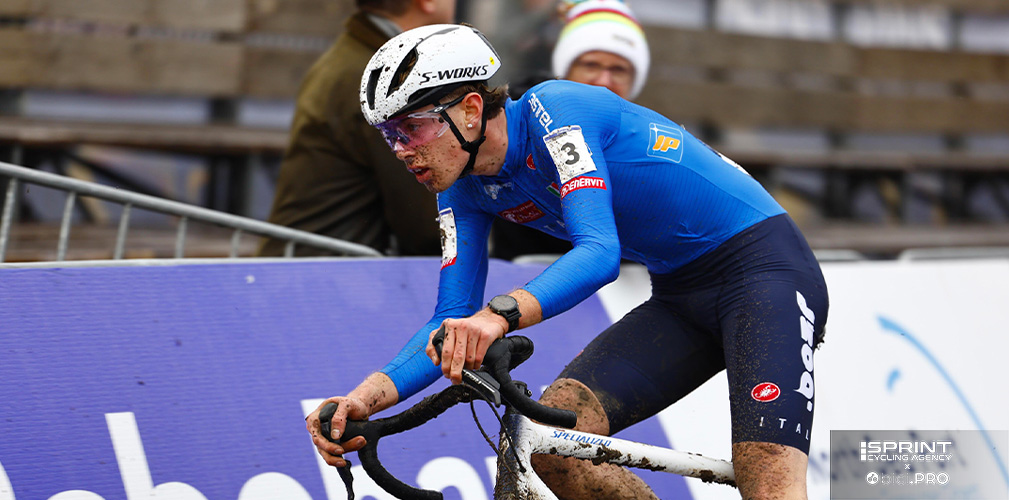 Dopo la metà del primo giro, Grigolini si è ritrovato da solo al comando, fino al momento dell'errore