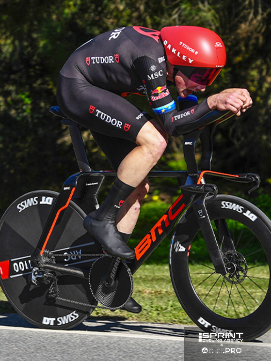 Kung ha portato in gara la BMC Timemachine Mpc, chiudendo la crono dell'Algarve in 7ª posizione a 28" da Ganna