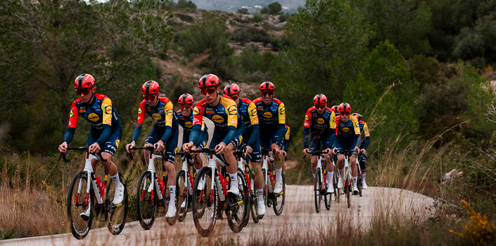 In che modo l'elettronica ha cambiato la bicicletta? Adobati risponde
