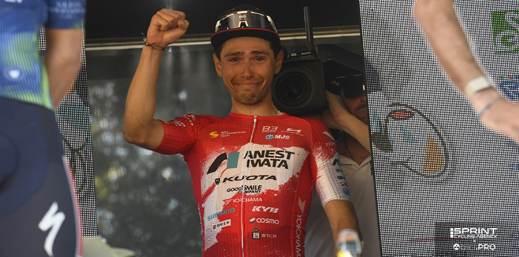 Commosso quando viene chiamato sul podio, per Garibbo la prima vittoria tra i pro'