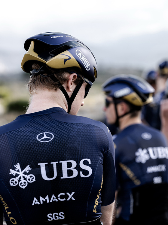 Abus, Pinarello Q36.5 Pro Cycling Team