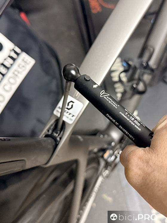 La chiave dinamometrica? Ogni ciclista dovrebbe averla