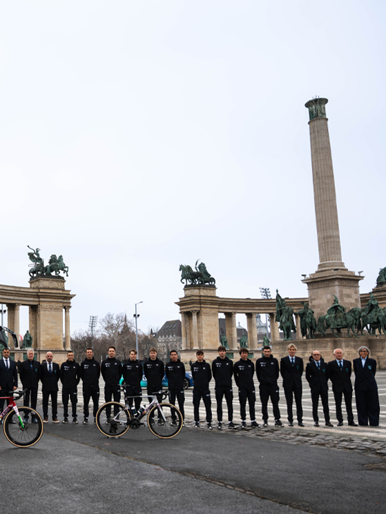 Presentazione MBH Bank-Csb-Telecom Fort, Budapest, Piazza degli Eroi (foto Think Bold)