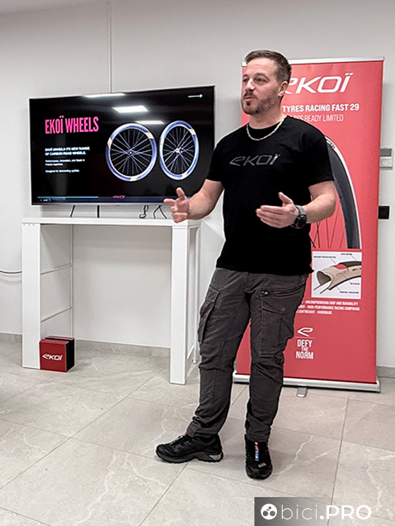 Ekoi RR, arrivano 3 nuove ruote da strada e puntano molto in alto