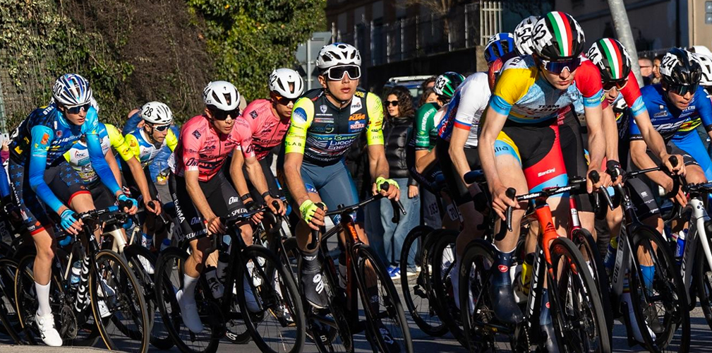 Gara juniores 2025, gruppo, strada